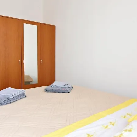 Appartement Grosse In Mit Grill Und Garten Umag