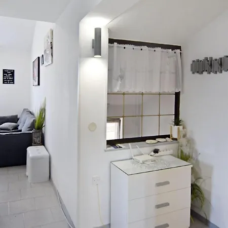 Apartman Grosse In Mit Grill Und Garten